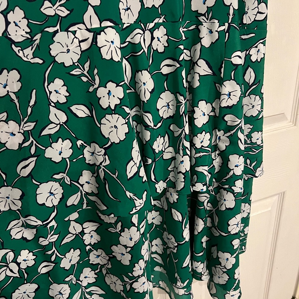 Eliza J Floral Dress - Picture 3 of 5
